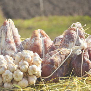 Сиров'ялені делікатеси